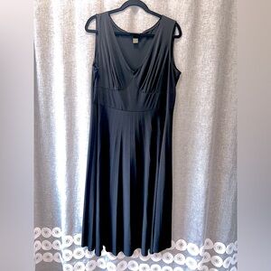 Women's Lane Bryant Black Sleeveless Dress Size 18/20 – Like New